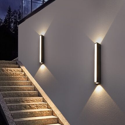 Modern Simple Waterproof Courtyard Aisle Door Balcony Outdoor Wall Lamp