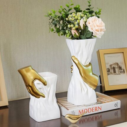 Modern simple living room vase with simulated flower ornaments