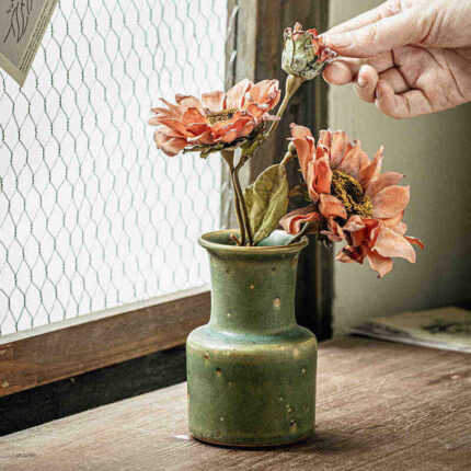 Stoneware Green Vase Flower Container Retro Style Ornaments