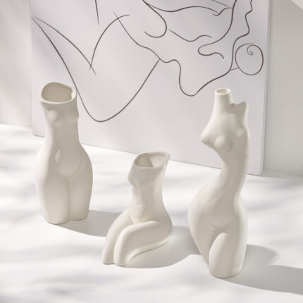 White Simple Creative Ceramic Dried Flower Vase