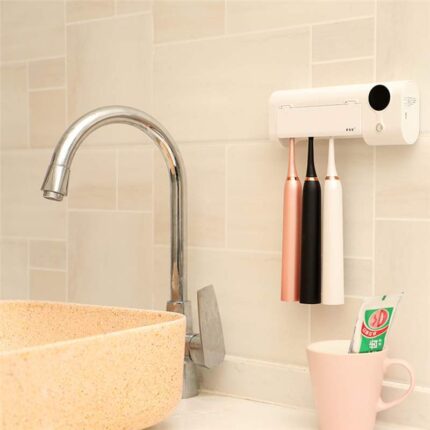 Toothbrush sterilizer UV sterilization free plug-in wall type